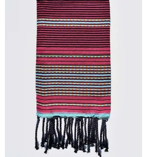 Toalla de playa arabesco rosa con rayas negras y celestes Fouta Tunisia - 1