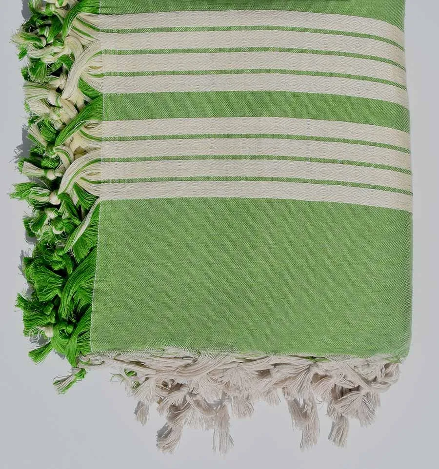 Grande fouta 4 flecos verde prado y blanco crema Fouta Tunisia - 2