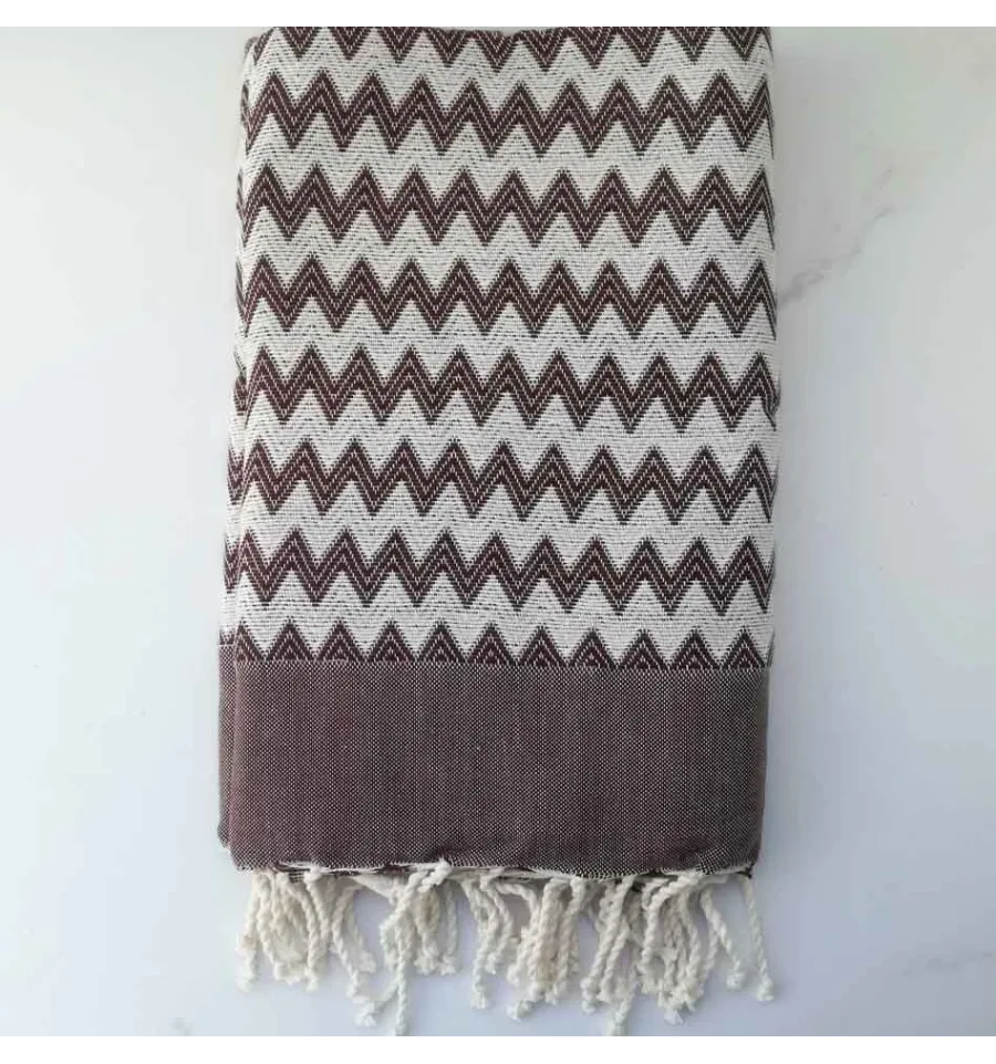 Fouta zigzag Castaño 