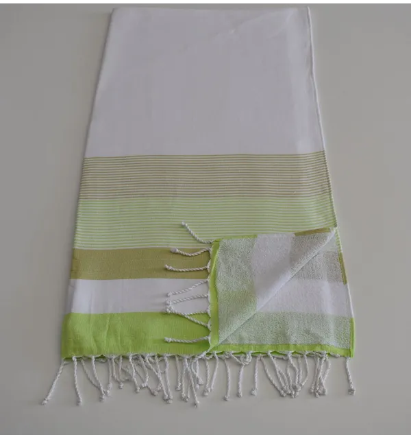 Fouta éponge blanc, vert clair et kaki clair 