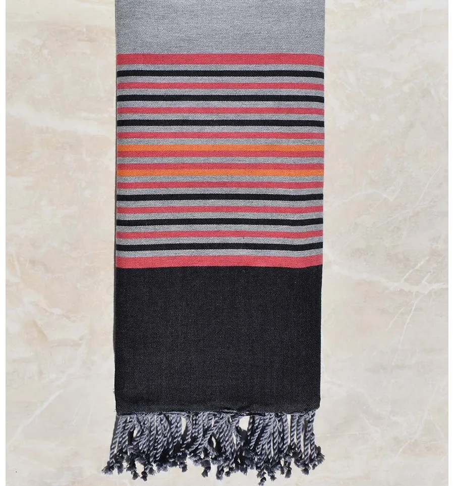 Fouta gigante gris con rayas rosas, naranjas y negras 